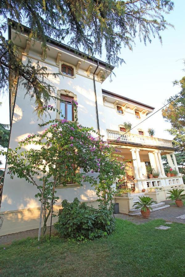 Il Bozzolo Eco Boutique Apartments Валеджо-суль-Минчо Экстерьер фото